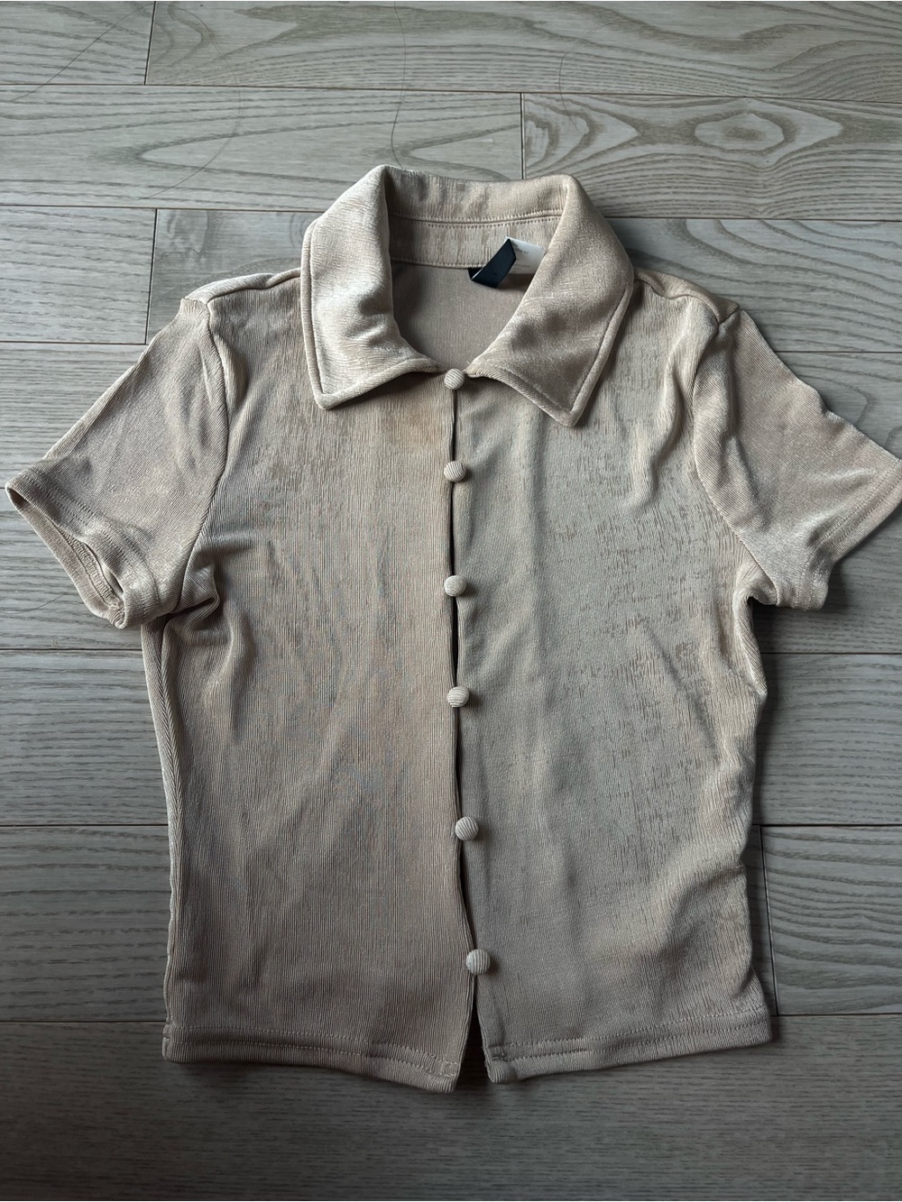 H&M Beige Short-Sleeve Polo with Covered Buttons